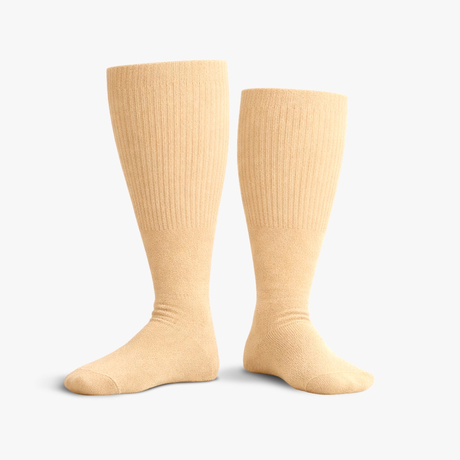 Chaussettes diabétiques extra-larges et sans couture beiges, paire vue de face